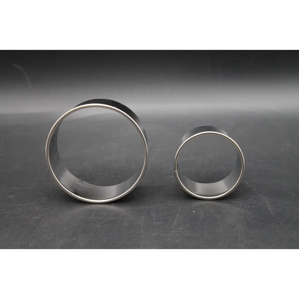 Funutters Stainless Steel Round Cookie Biscuit Cutter Set 4 Piece 2 3 4 5 Inch